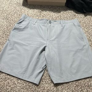 Men’s under armour shorts